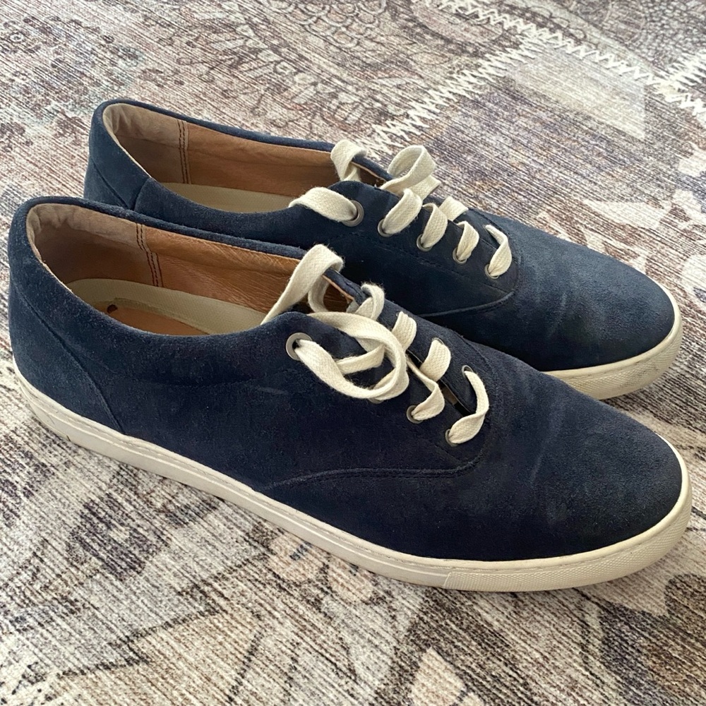 Men's Navy Blue Casual Sneakers